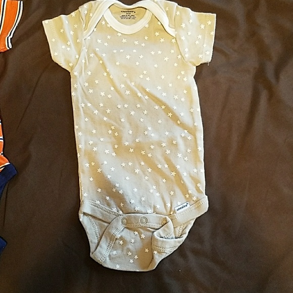 Lot of 8 Gerber Onesies size 3-6 month - Picture 3 of 8